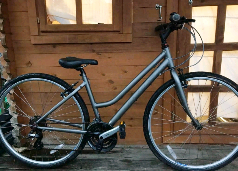 gumtree ladies hybrid bike